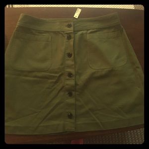 Madewell army green button up skirt size 14